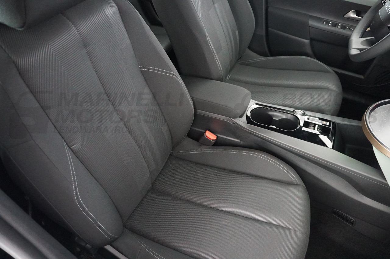 LANCIA Ypsilon 1.2 MHEV E-DCT - 33