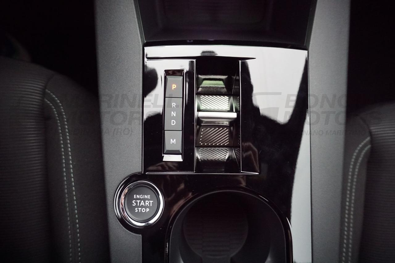 LANCIA Ypsilon 1.2 MHEV E-DCT - 12