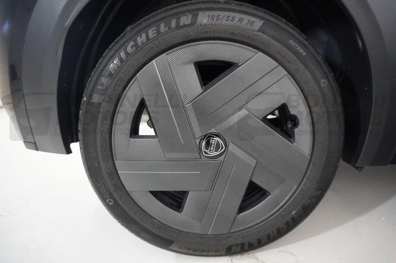 LANCIA Ypsilon 1.2 MHEV E-DCT - 6