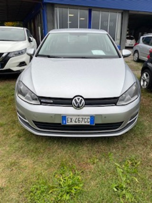 VOLKSWAGEN Golf Grigio metallizzato