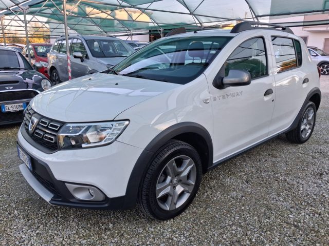DACIA Sandero Bianco pastello