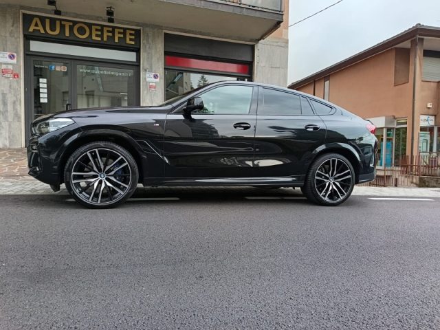 BMW X6 Nero metallizzato