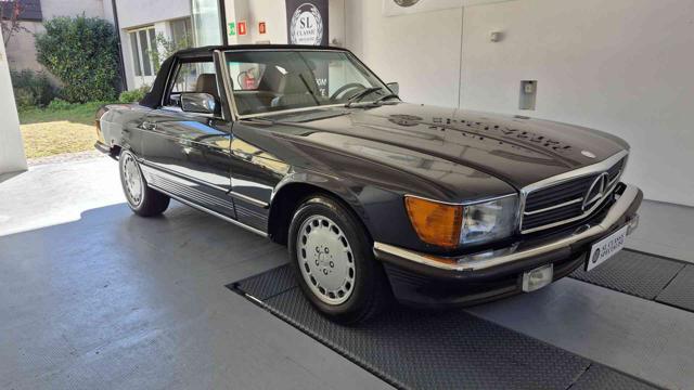 MERCEDES-BENZ SL 560 Nero Metallizzato metallizzato