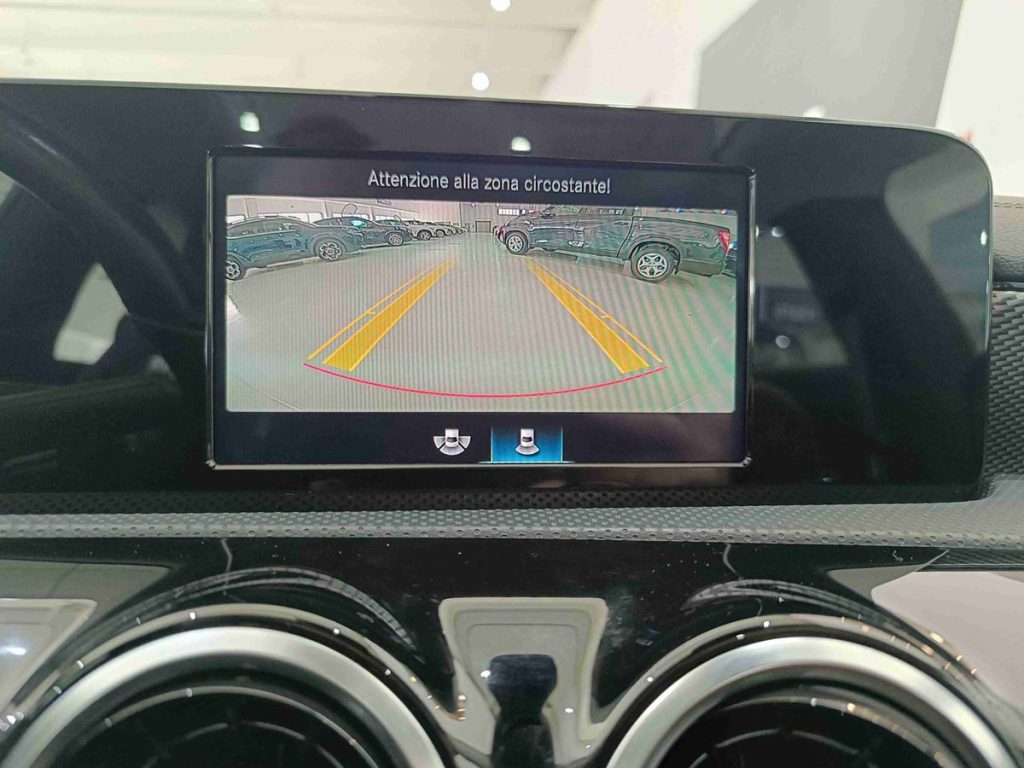 MERCEDES-BENZ CLA 200 d Automatic Shooting Brake Sport - 16