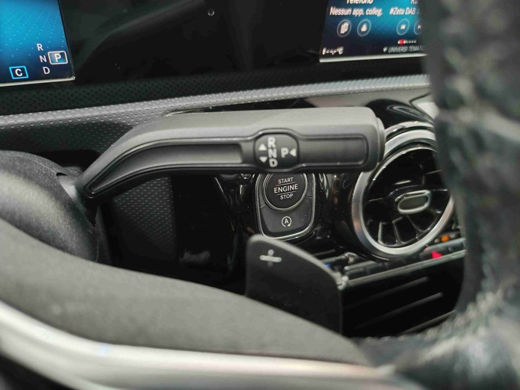 MERCEDES-BENZ CLA 200 d Automatic Shooting Brake Sport - 21