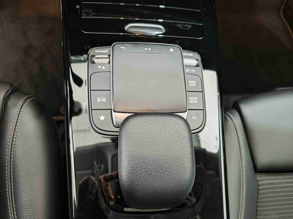 MERCEDES-BENZ CLA 200 d Automatic Shooting Brake Sport - 22