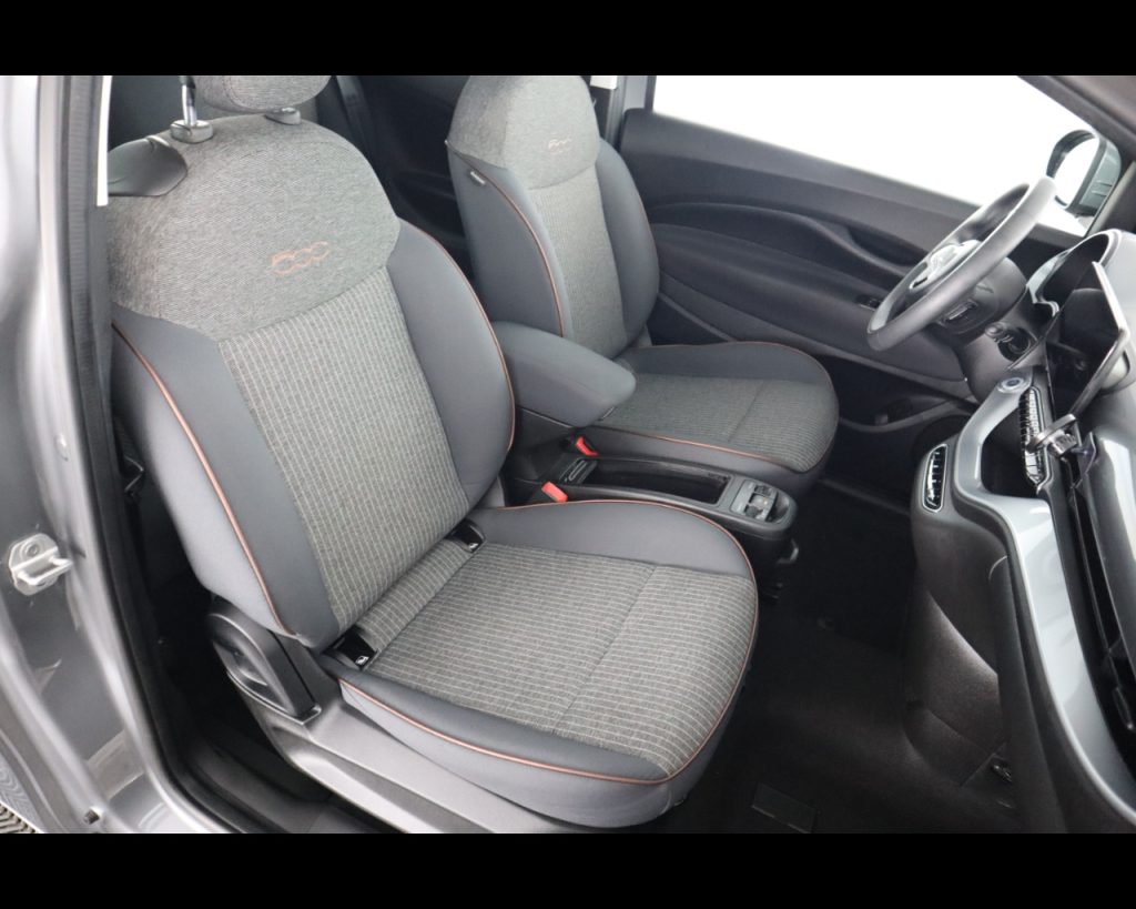 FIAT 500e 42 kWh Icon - 17