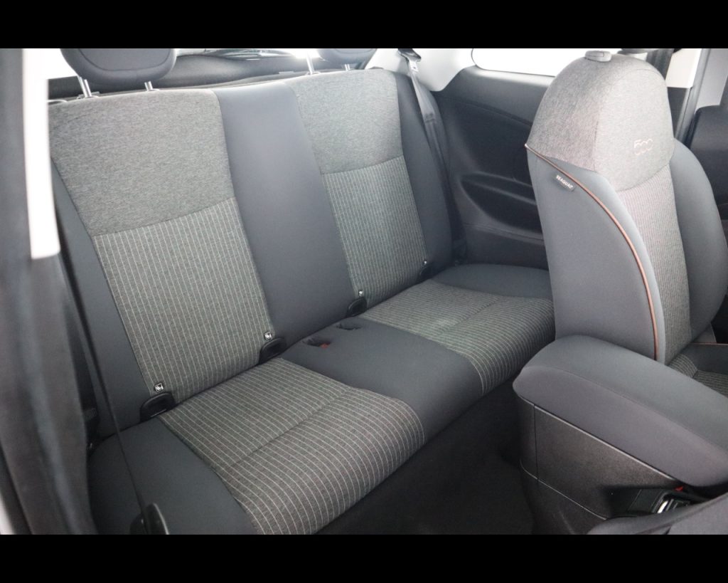 FIAT 500e 42 kWh Icon - 18