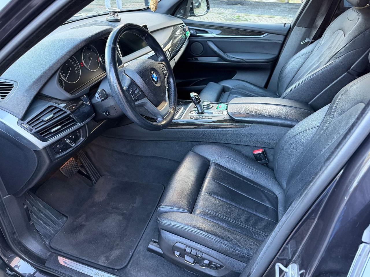 BMW X5 xDrive30d 258CV Luxury - 9