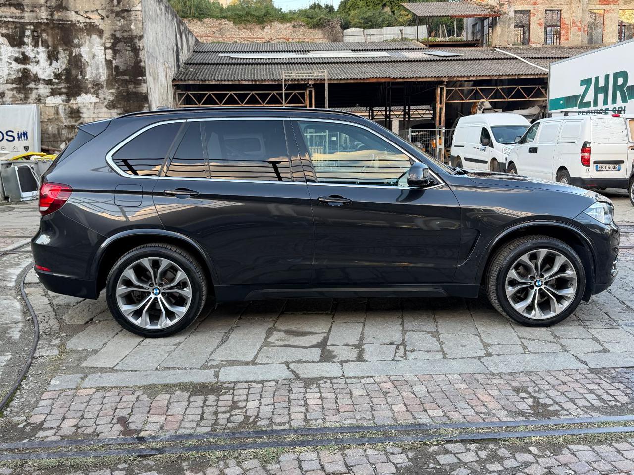 BMW X5 xDrive30d 258CV Luxury - 8