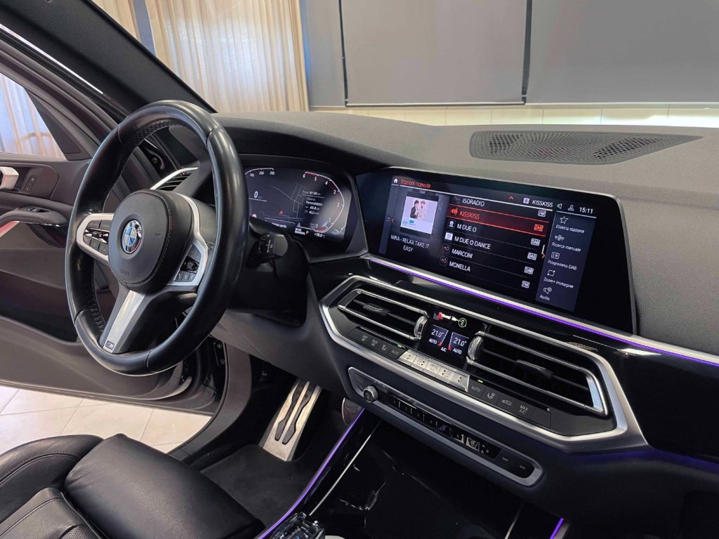 BMW X5 XDRIVE 30D M-SPORT AUTO - 52