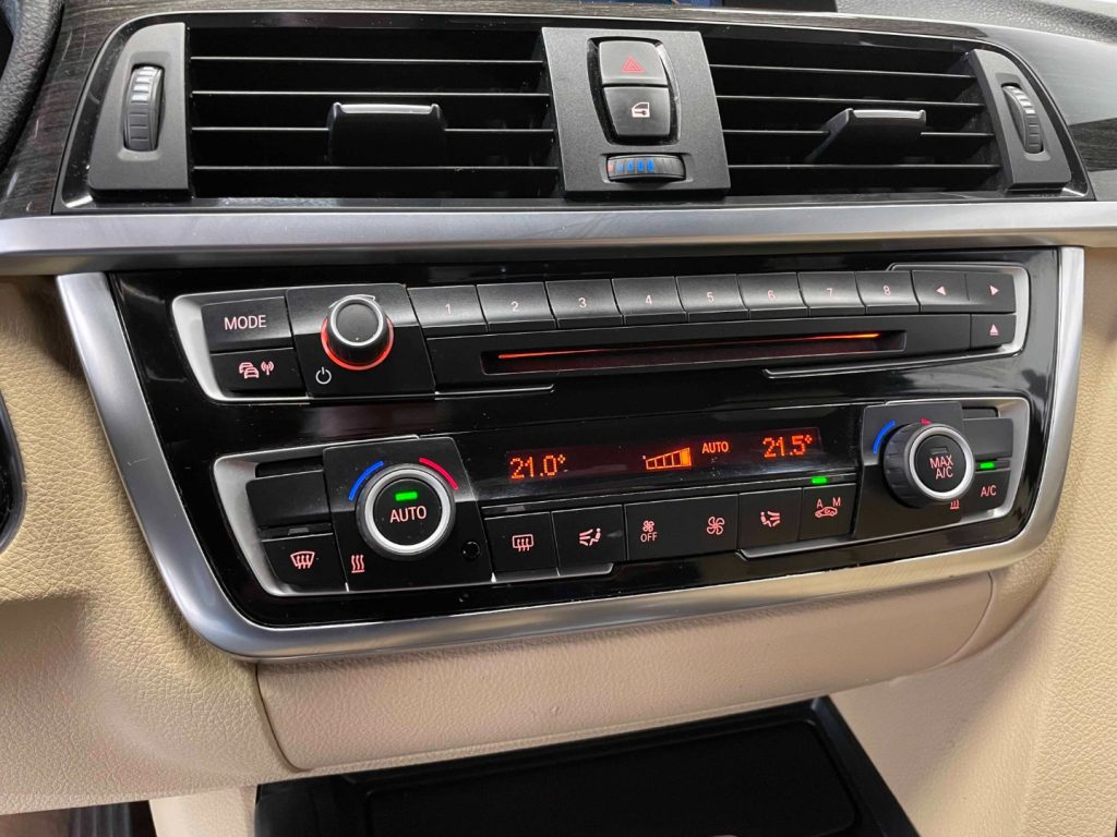 BMW 420 GRAN COUPE 420I XDRIVE LUXURY AUTO - 26