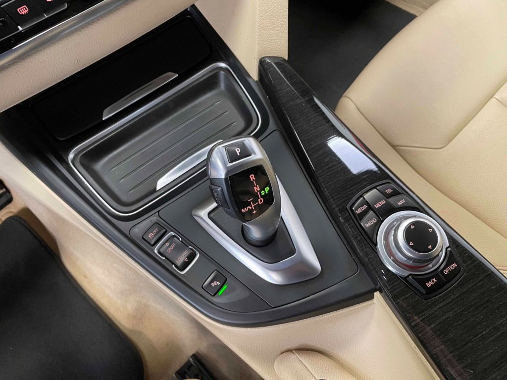 BMW 420 GRAN COUPE 420I XDRIVE LUXURY AUTO - 27