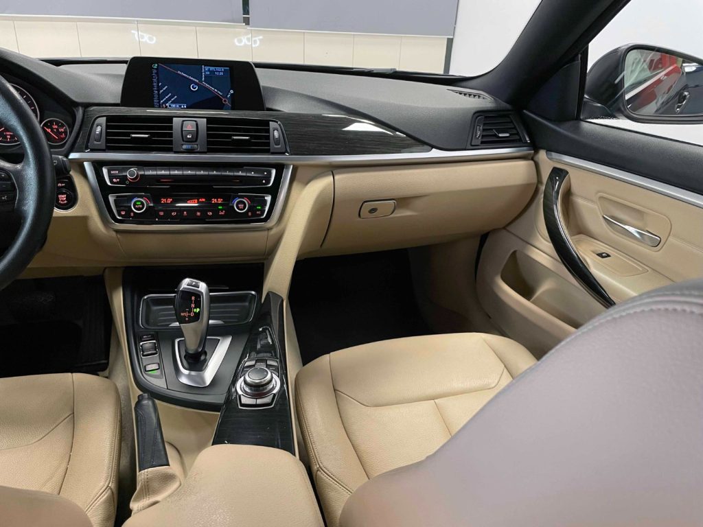 BMW 420 GRAN COUPE 420I XDRIVE LUXURY AUTO - 57