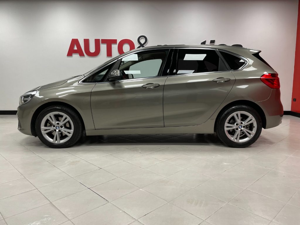 BMW 218 D ACTIVE TOURER LUXURY AUTO - 6