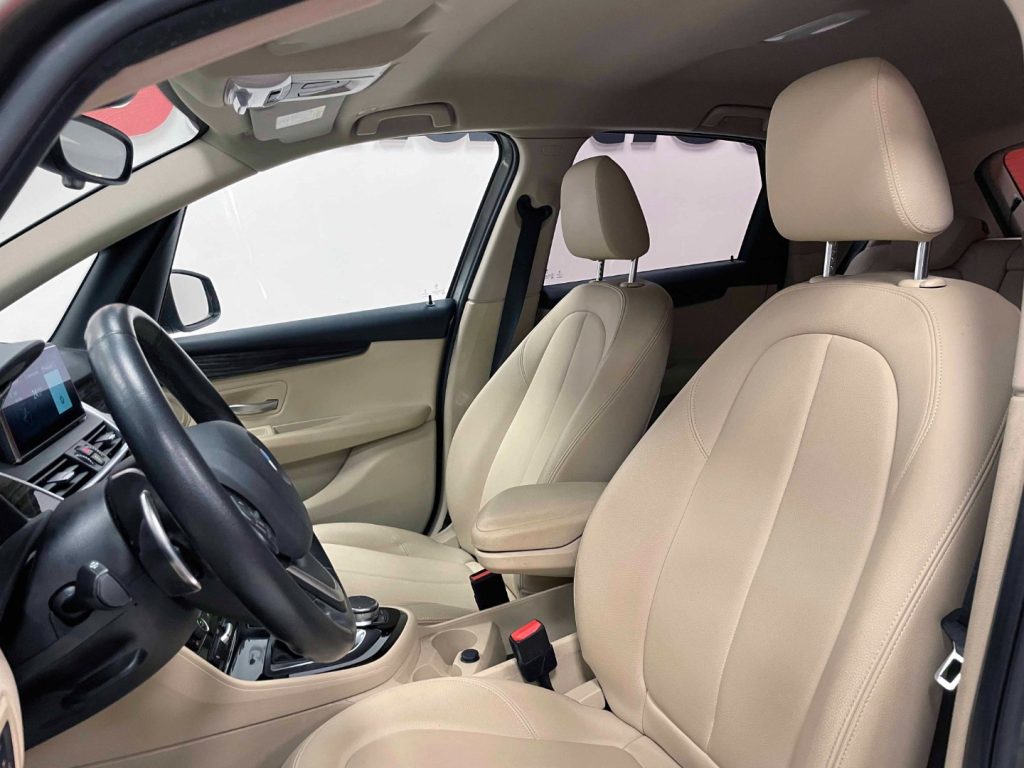 BMW 218 D ACTIVE TOURER LUXURY AUTO - 16