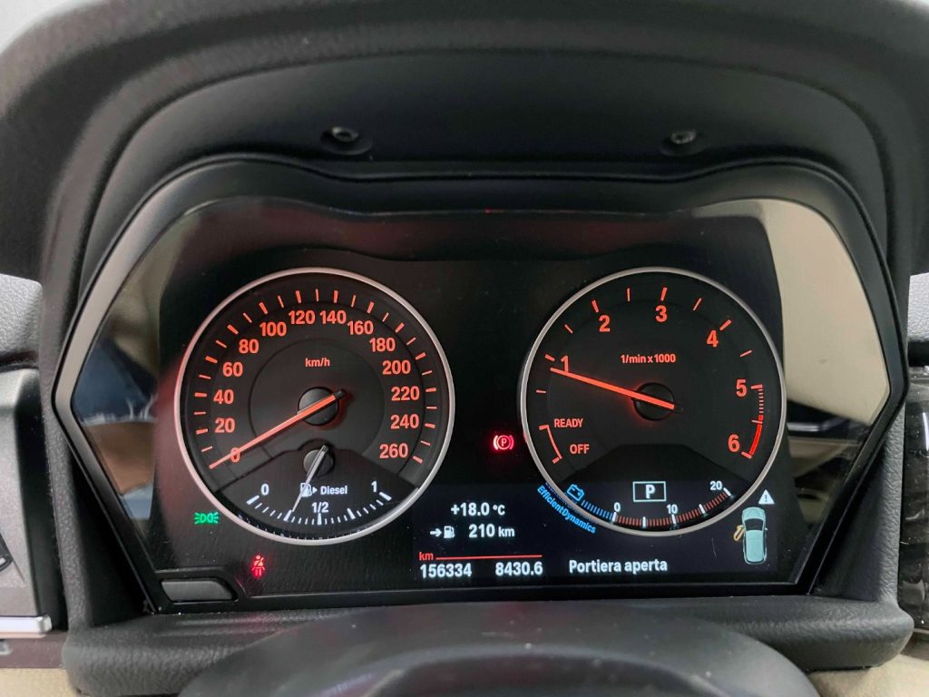 BMW 218 D ACTIVE TOURER LUXURY AUTO - 20