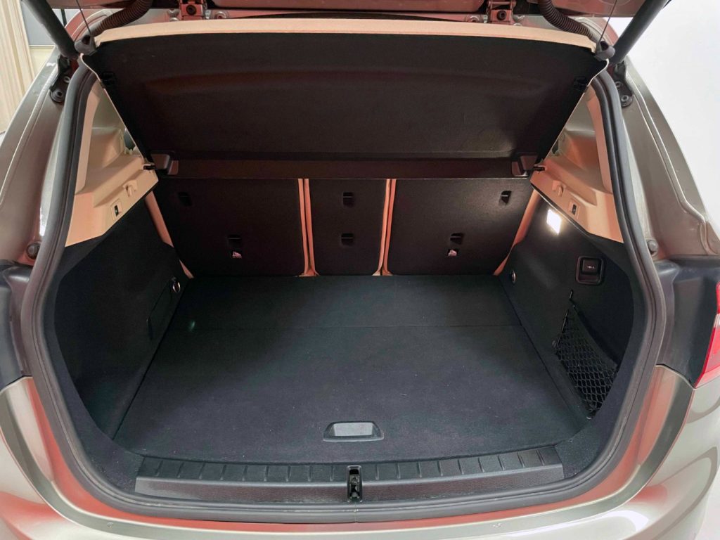 BMW 218 D ACTIVE TOURER LUXURY AUTO - 29