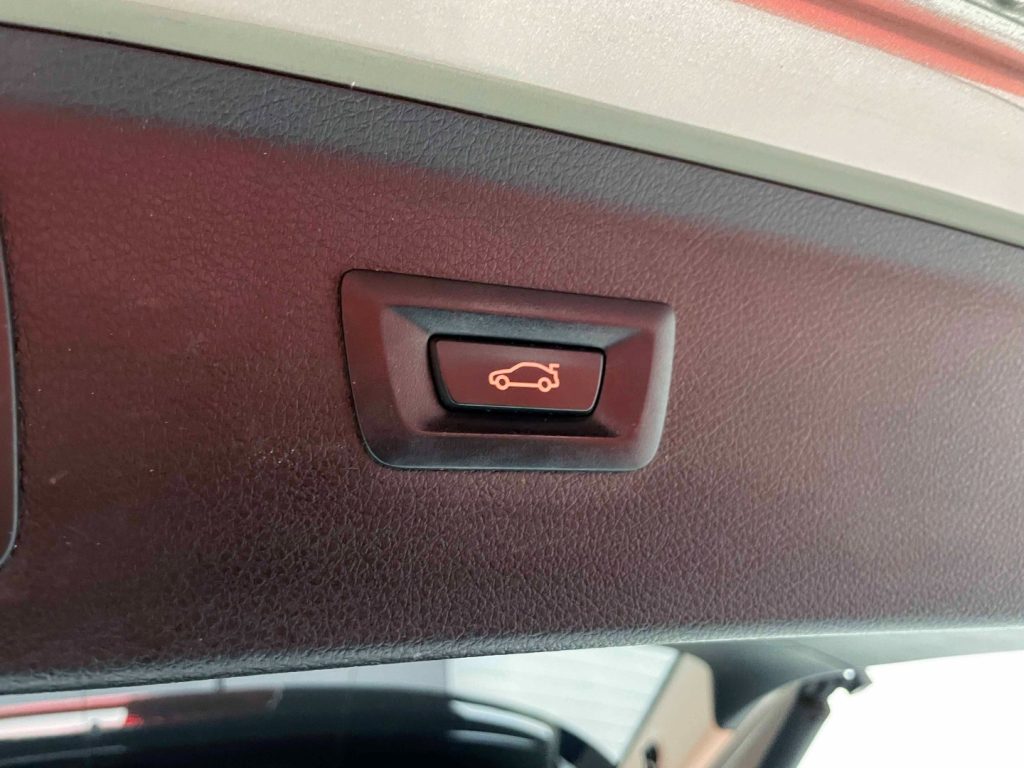 BMW 218 D ACTIVE TOURER LUXURY AUTO - 30