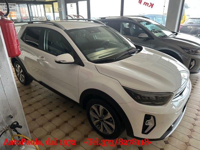 KIA Stonic Bianco metallizzato