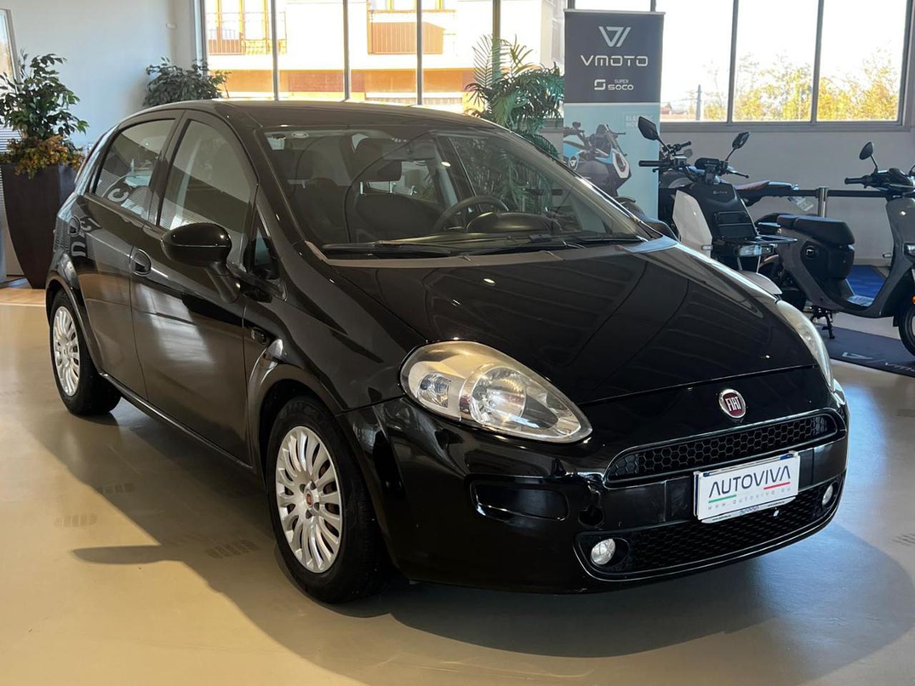 FIAT Punto 1.4 8V 5 porte Easypower Street - 3