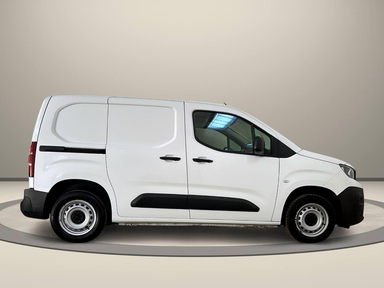 PEUGEOT Partner BlueHDi 75 S&S PC Furgone Premium L1 COIBENTATO - 4