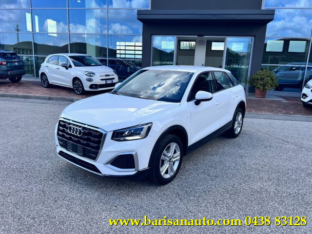 AUDI Q2 Bianco pastello