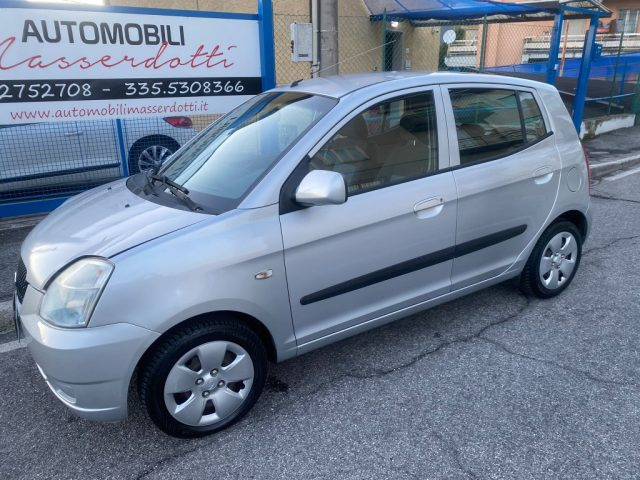 KIA Picanto Argento metallizzato