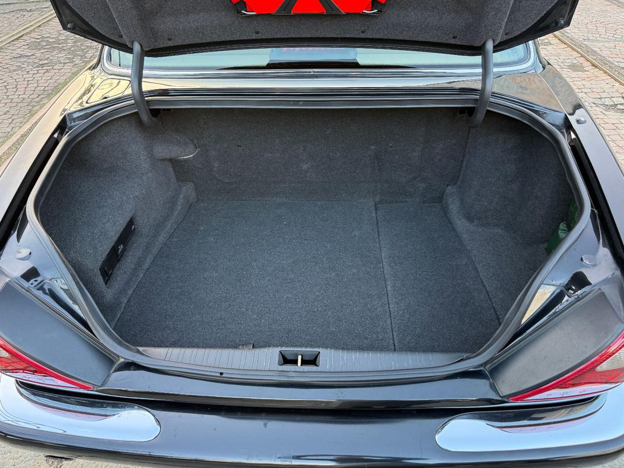 JAGUAR XJ 3.2 cat Executive  ISCRITTA ASI - 20