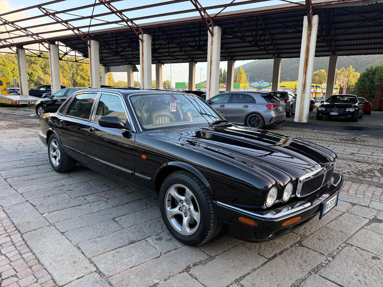 JAGUAR XJ 3.2 cat Executive  ISCRITTA ASI - 2
