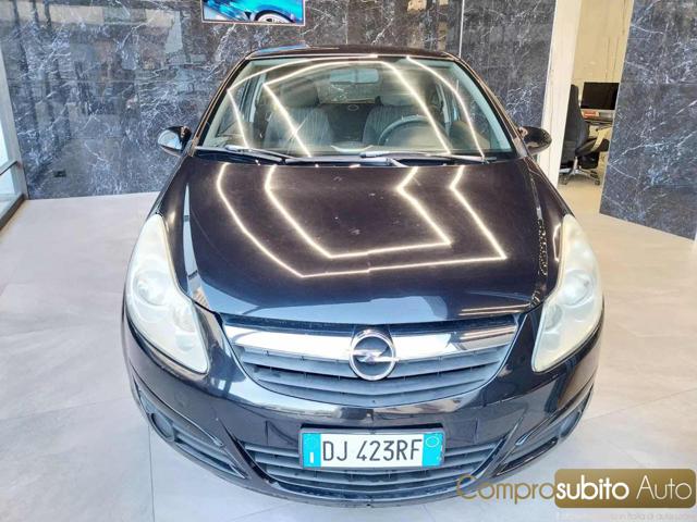 OPEL Corsa Nero pastello