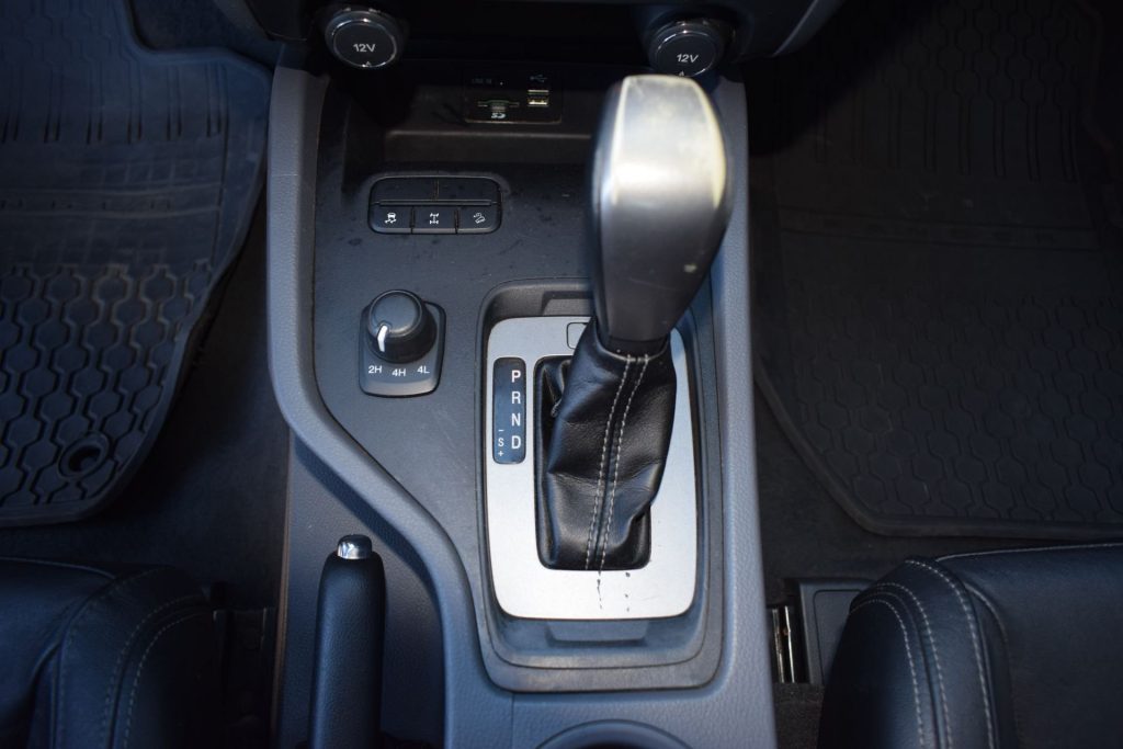 FORD Ranger Ranger 3.2 TDCi DC Limited 5pt. NETTO EXPORT AUTOC - 13