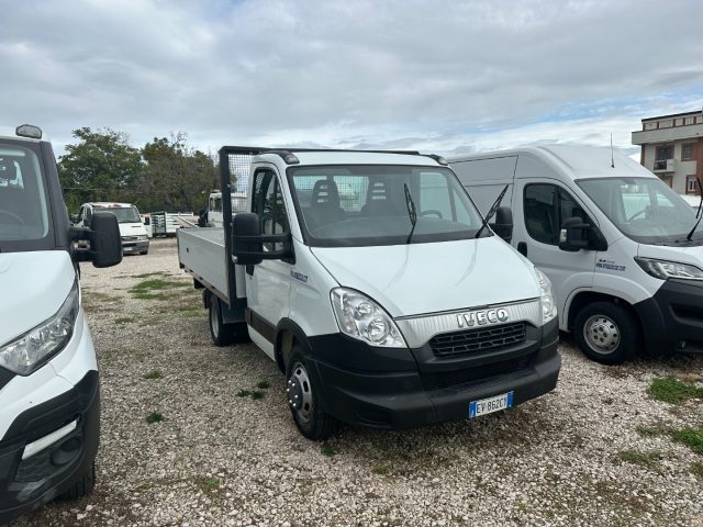 IVECO  Bianco pastello