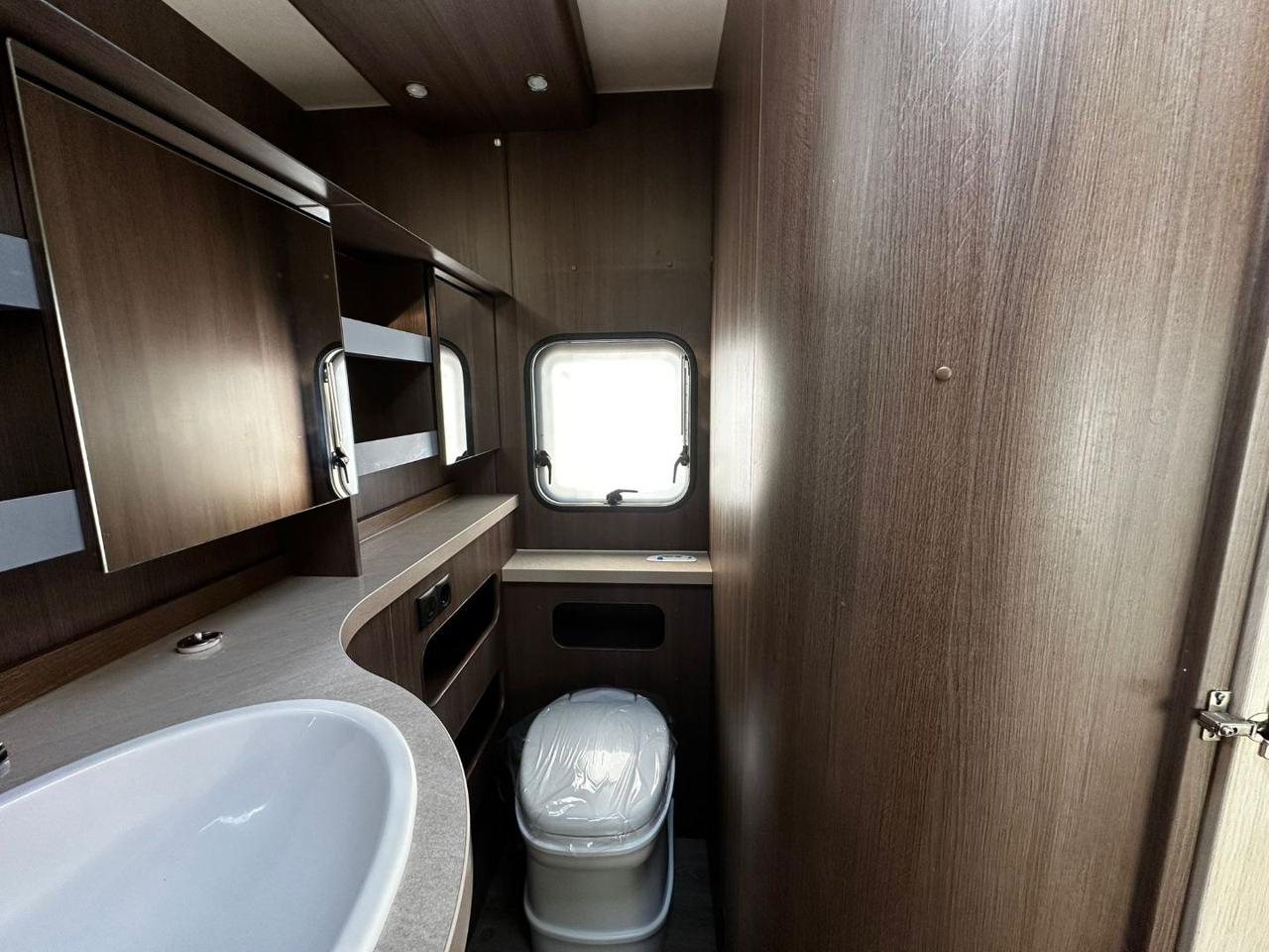 Prestige 560 WLU