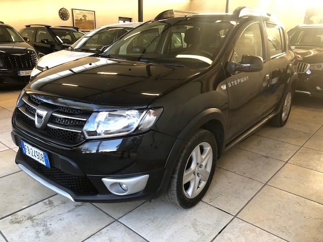 DACIA Sandero Nero metallizzato