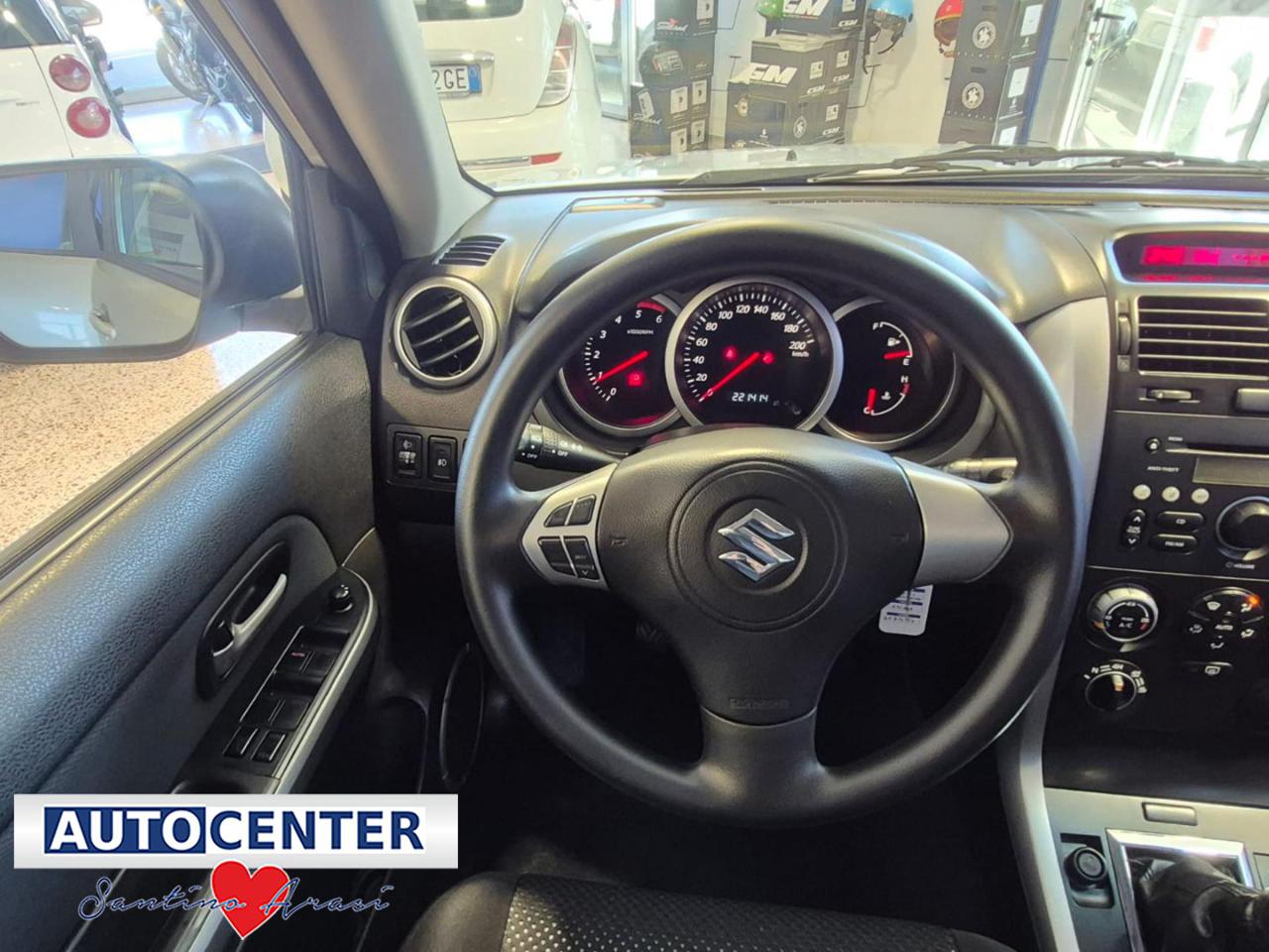 SUZUKI Grand Vitara 1.9 DDiS 5 porte - 10