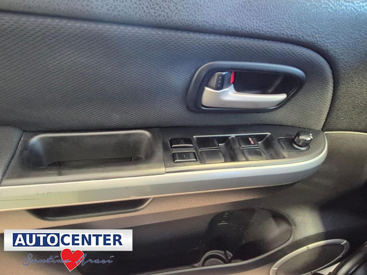 SUZUKI Grand Vitara 1.9 DDiS 5 porte - 14