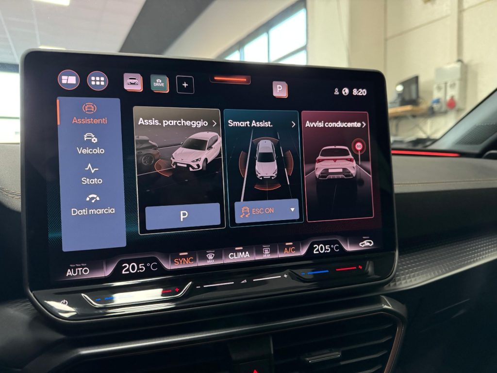 CUPRA Leon 1.5 Hybrid 150 CV DSG - 12