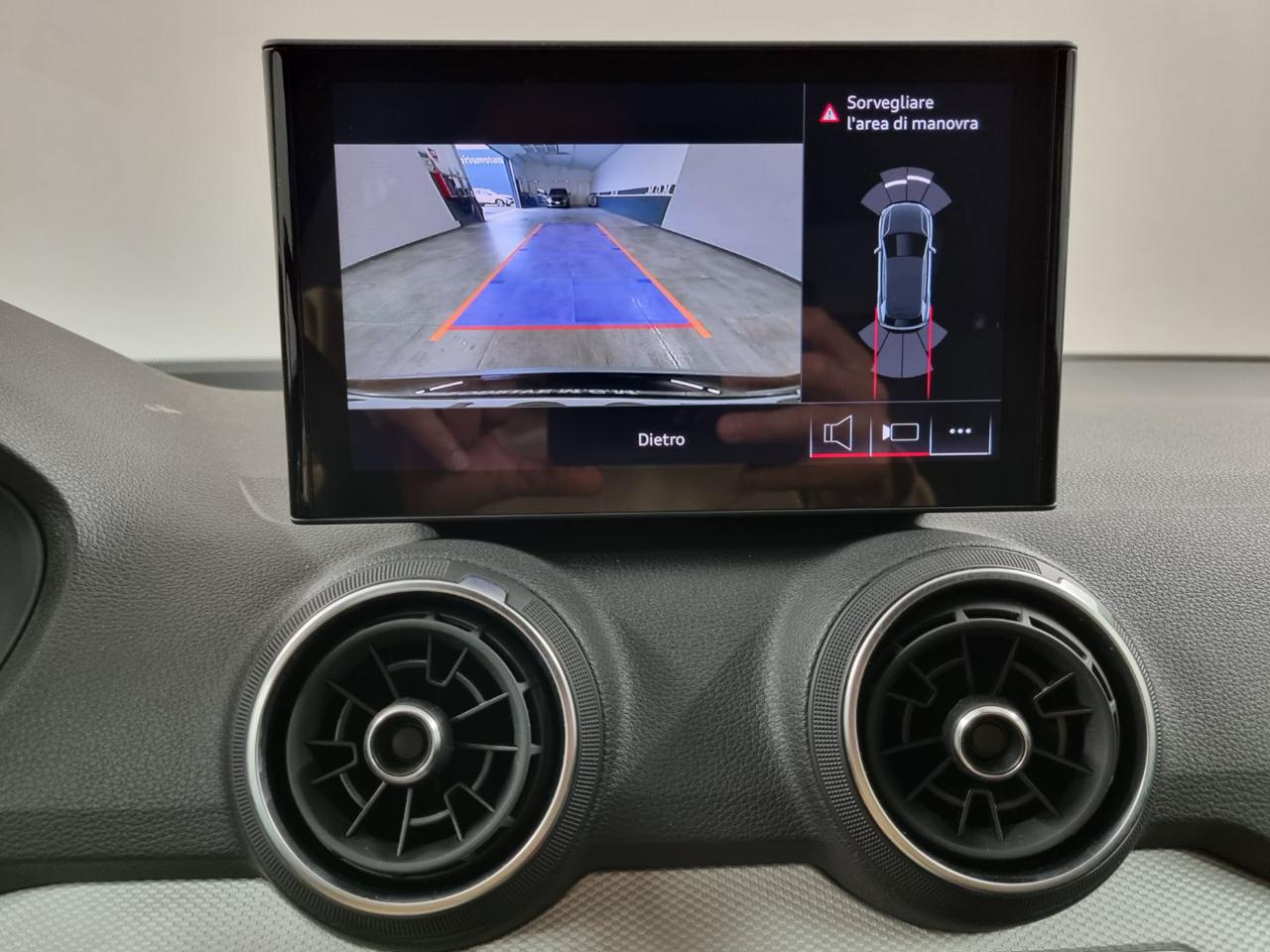 AUDI Q2 35 TFSI S tronic S line Edition - 44