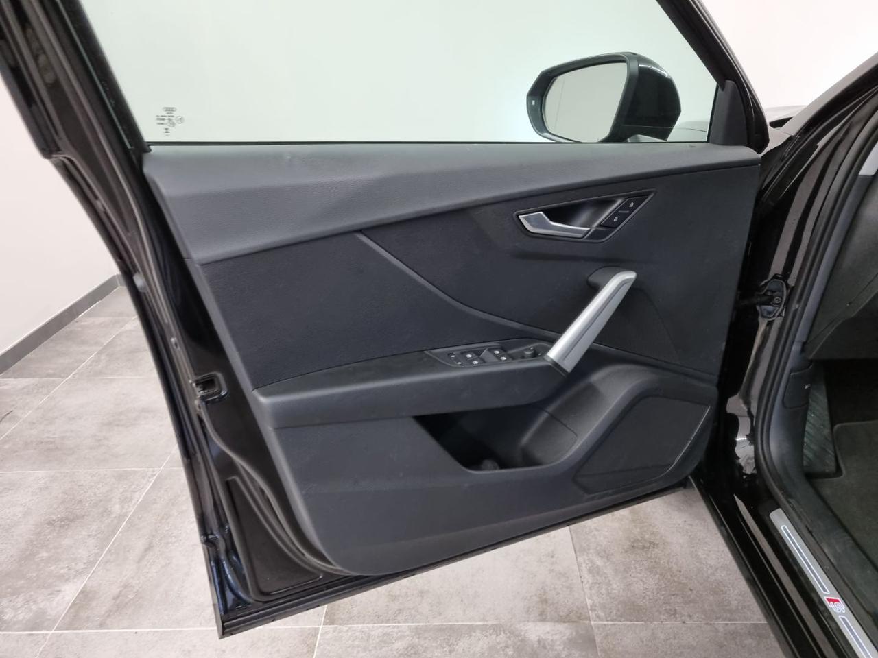 AUDI Q2 35 TFSI S tronic S line Edition - 16