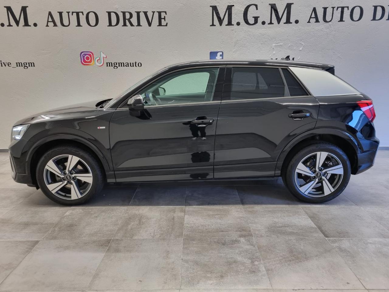 AUDI Q2 35 TFSI S tronic S line Edition - 2