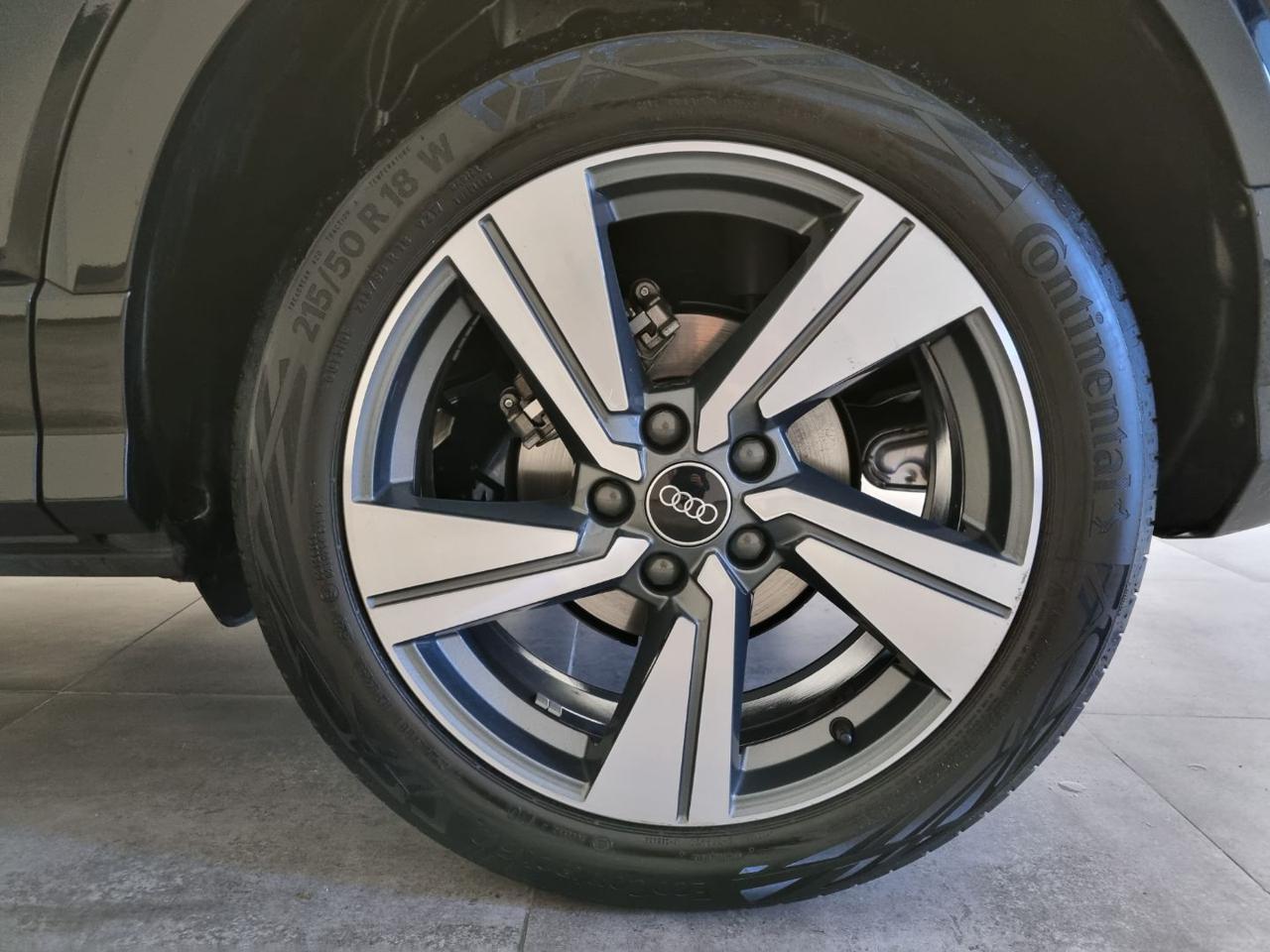 AUDI Q2 35 TFSI S tronic S line Edition - 12