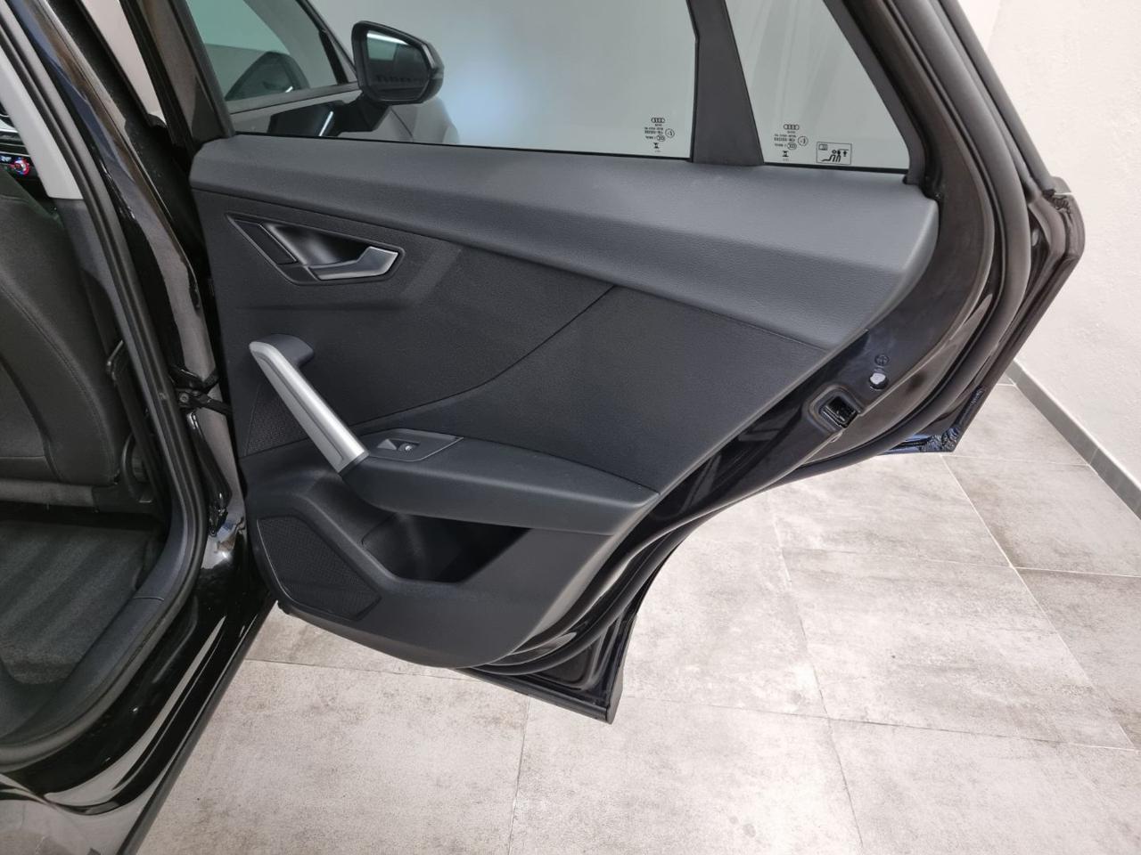 AUDI Q2 35 TFSI S tronic S line Edition - 35