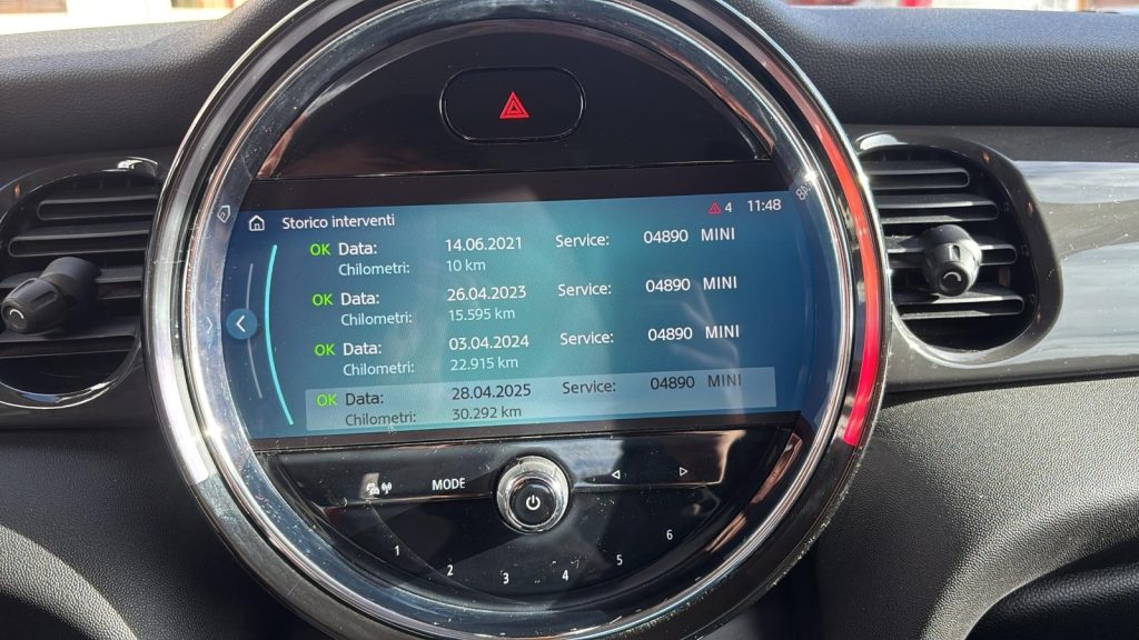 MINI Cooper Classic  Trim - 24