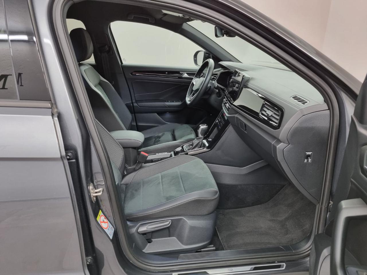 VOLKSWAGEN T-Roc R-LINE 2.0 TSI DSG 4MOTION BlueMotion Technology - 8