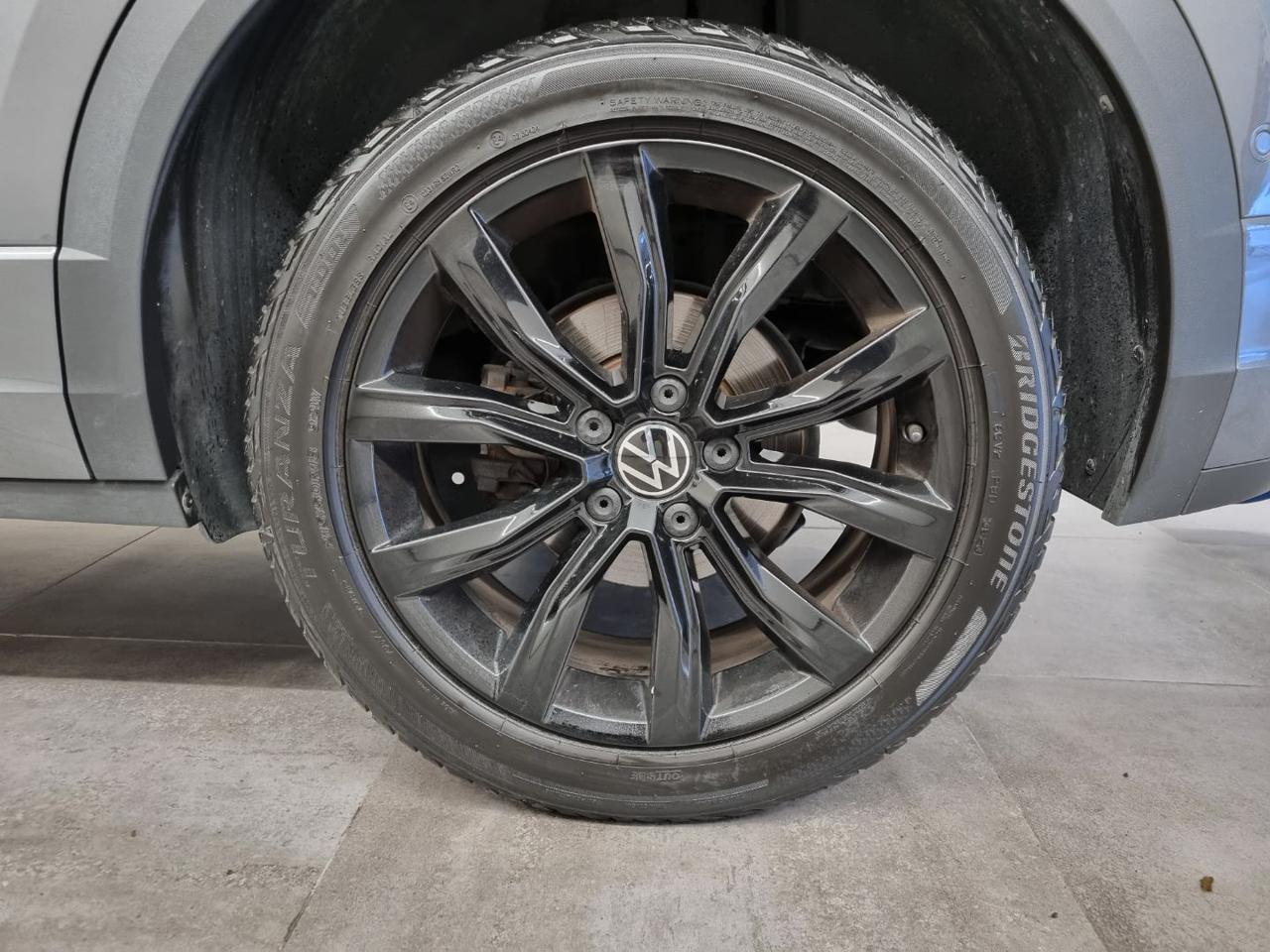 VOLKSWAGEN T-Roc R-LINE 2.0 TSI DSG 4MOTION BlueMotion Technology - 17