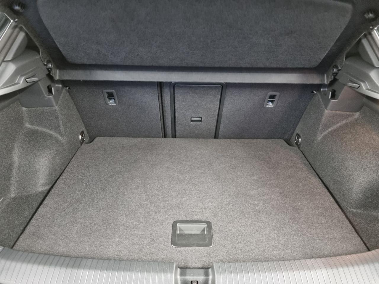 VOLKSWAGEN T-Roc R-LINE 2.0 TSI DSG 4MOTION BlueMotion Technology - 19