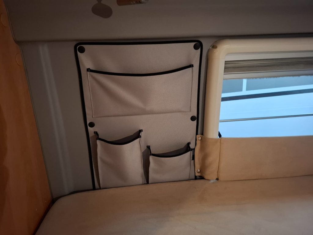 ROADCRUISER LETTI GEMELLI DOCCIA CENTRALE