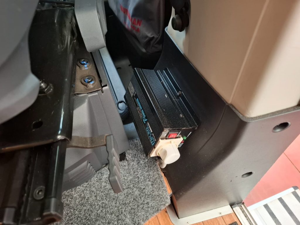 ROADCRUISER LETTI GEMELLI DOCCIA CENTRALE