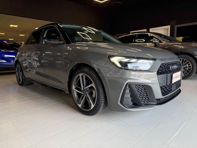 AUDI A1 grigio tetto nero metallizzato